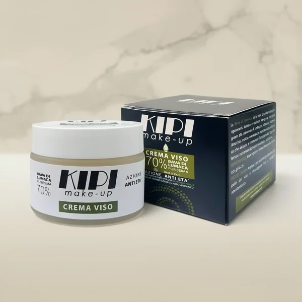 Crema viso Kipi con 70% bava di lumaca: trattamento idratante e anti-age per una pelle compatta e radiosa.