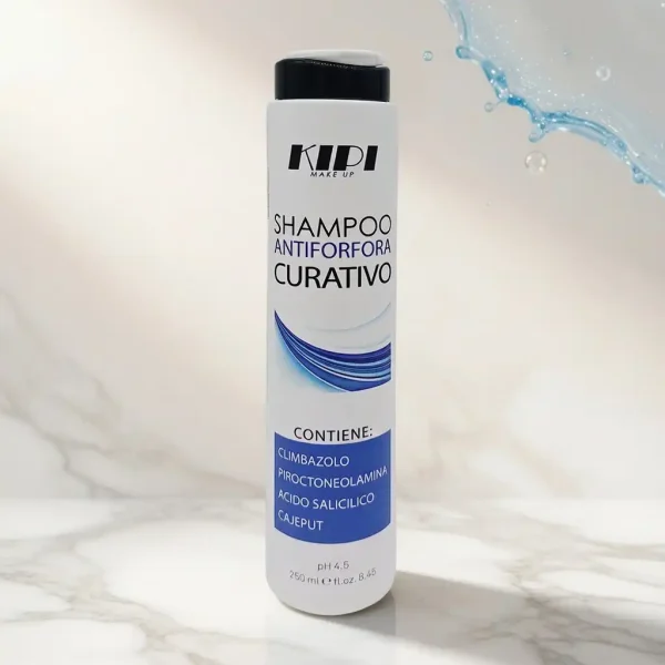 Shampoo antiforfora Kipi purificante con acido salicilico: detersione profonda e sollievo per il cuoio capelluto.