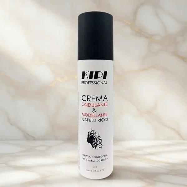 Crema ondulante e modellante Kipi per capelli ricci e mossi: styling nutriente, elastico e anti-crespo.