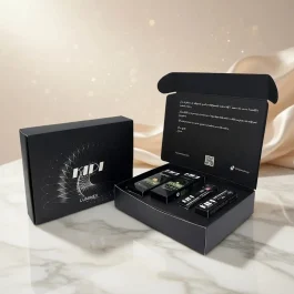 Box Regalo Luminex Kipi: cofanetto trattamento viso completo alla bava di lumaca per una pelle rigenerata e luminosa.