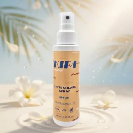 Latte solare spray Kipi SPF 30: protezione media-alta contro i raggi UVA e UVB, resistente all'acqua