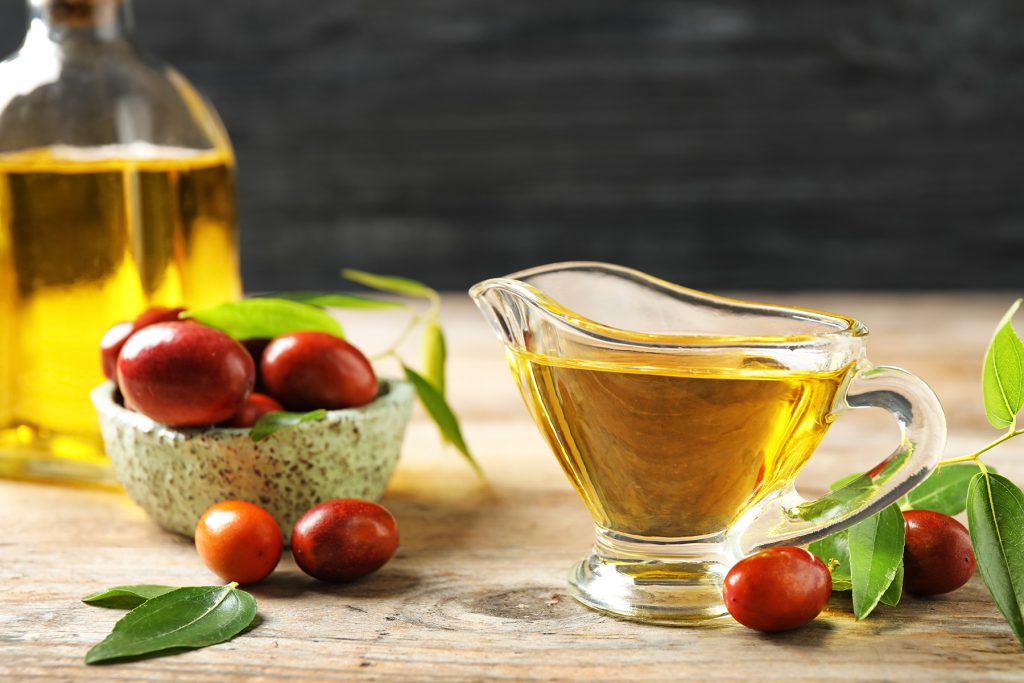 Olio di "Simmondsia Chinesis", anche detto Olio di Jojoba